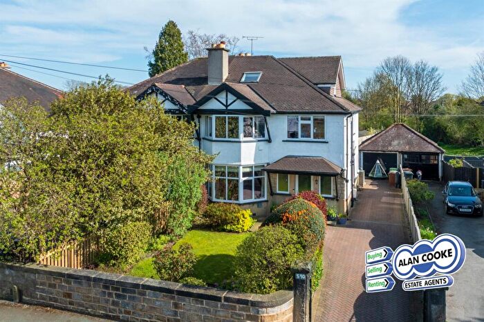 5 Bedroom House For Sale In Stonegate Road, Leeds, LS17