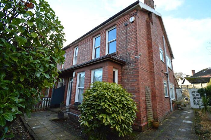 2 Bedroom Apartment To Rent In Birch Road, Oxton, CH43