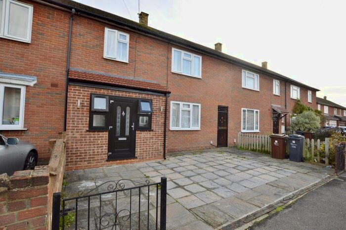 4 Bedroom Property To Rent In Marston Avenue, Dagenham, RM10