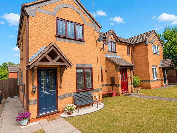 2 Bedroom Terraced House To Rent In Rutland Drive, Tamworth, B78