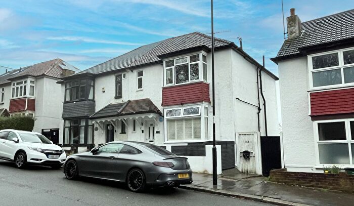 1 Bedroom Flat For Sale In B Ross Road, South Norwood, London, SE25