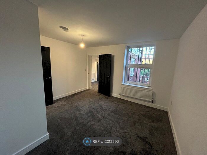 2 Bedroom Flat To Rent In Watson Road, Worksop, S80