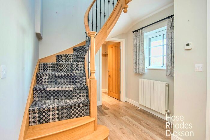 4 Bedroom Detached House To Rent In Spencer Road, Ryde, PO33