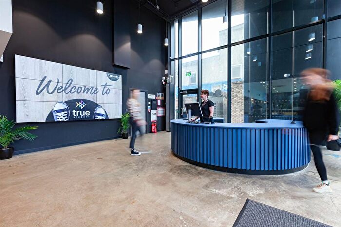 Studio To Rent In New City Road, Glasgow, G4