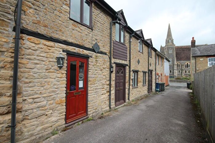 Studio To Rent In Townbridge House, High Street, Gillingham, Dorset, SP8
