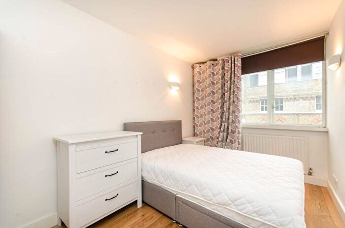 2 Bedroom Flat To Rent In Cavaye Place, Chelsea, London, SW10