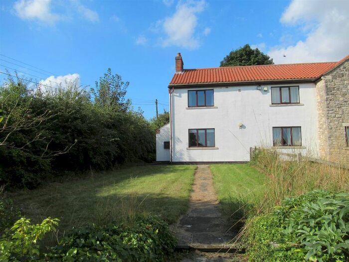 2 Bedroom Cottage To Rent In Lumby, South Milford, Leeds, LS25