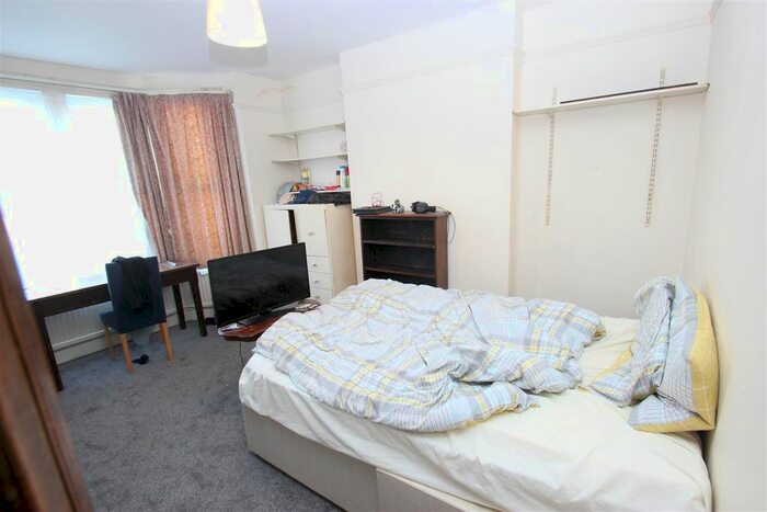 6 Bedroom Property To Rent In Southfield Road, Oxford, OX4