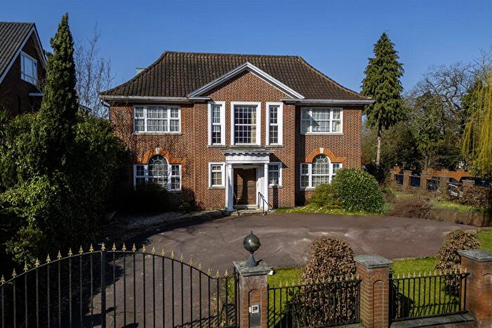 5 Bedroom Detached House For Sale In The Bishops Avenue, N2