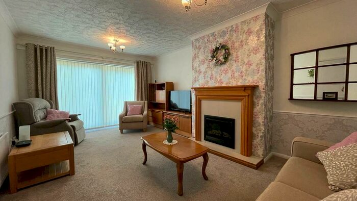 2 Bedroom Semi-Detached Bungalow For Sale In Okehampton Road, Styvechale, Coventry, CV3