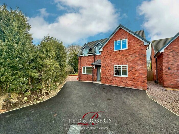 3 Bedroom Detached House For Sale In Mountain View, Rhosesmor, Mold, CH7