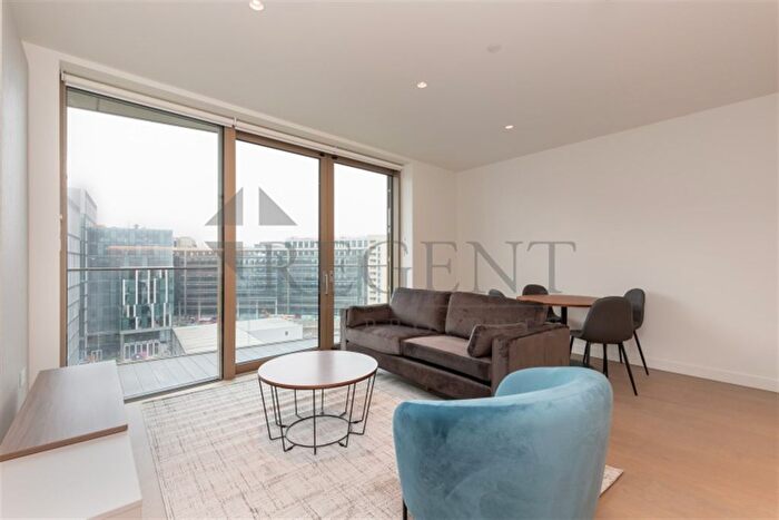 2 Bedroom Flat To Rent In Luma House, Lewis Cubit Walk, N1C