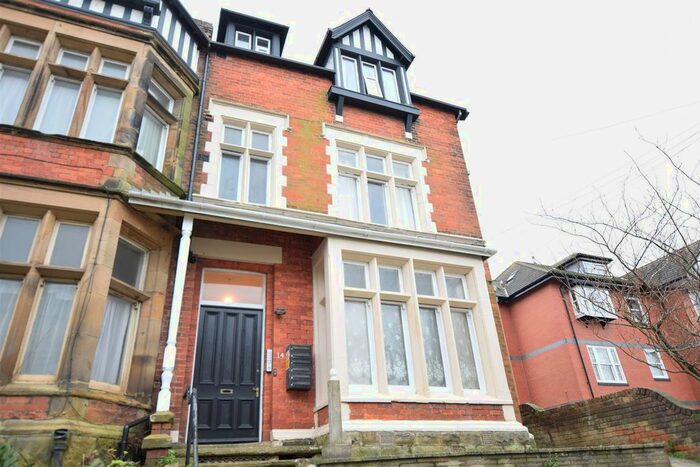1 Bedroom Flat To Rent In Royal Avenue, Scarborough, YO11