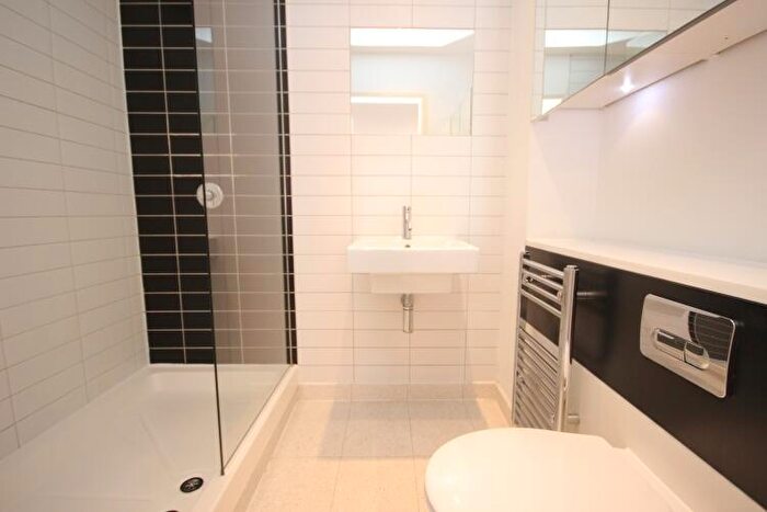 2 Bedroom Apartment To Rent In Lumiere, City Road East Manchester, M15