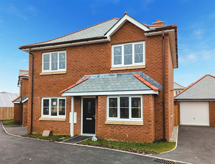 4 Bedroom Detached House For Sale In Okehampton, EX20