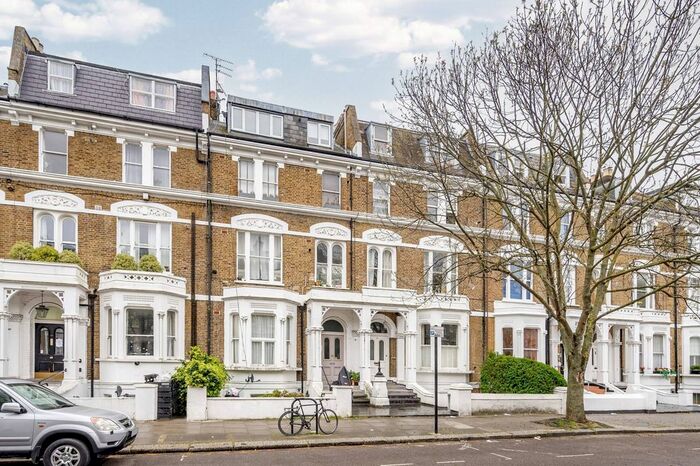 Studio To Rent In Sinclair Road, Brook Green, London, W14