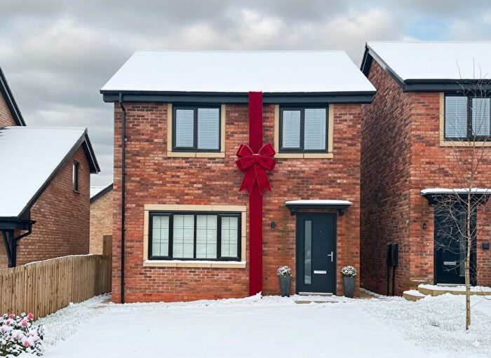 3 Bedroom Detached House For Sale In Langley Road, Macclesfield, SK11