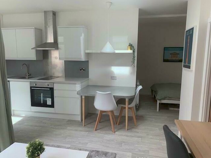 Studio To Rent In Studio, Delta Studios, Bristol Road, Selly Oak, Birmingham, B29