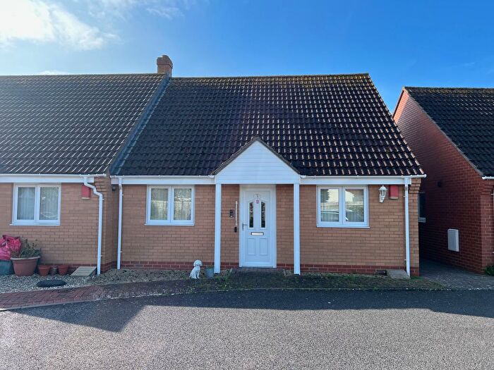 2 Bedroom Semi Detached Bungalow For Sale In Watcombe Close, Weston-Super-Mare, BS22