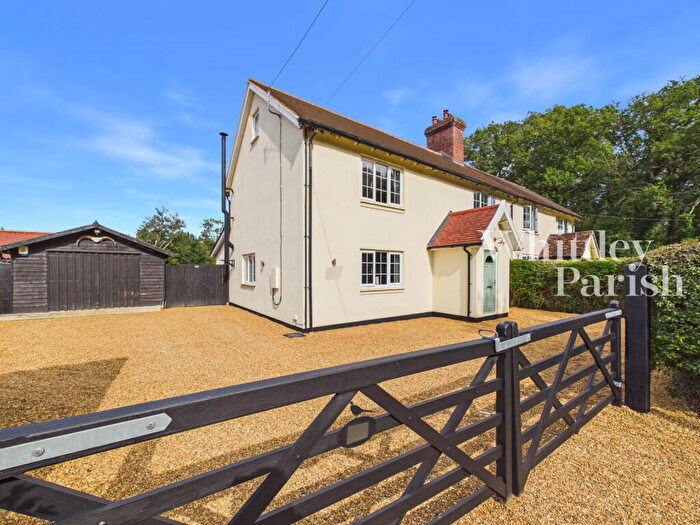 4 Bedroom Cottage For Sale In The Street, Thorpe Abbotts, Diss, IP21
