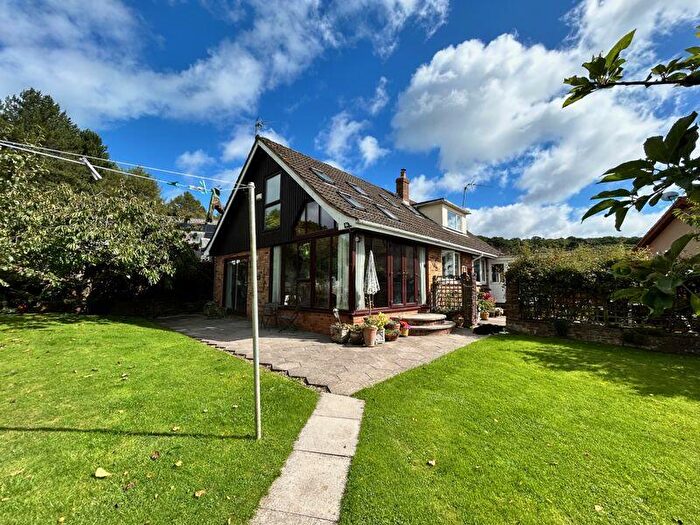 5 Bedroom Detached Bungalow For Sale In Springfield Drive, Cinderford, GL14