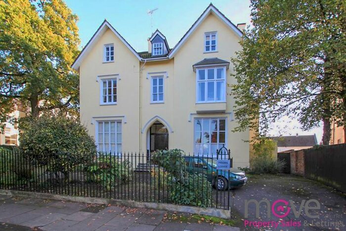 2 Bedroom Flat To Rent In Pittville Circus, Cheltenham, GL52