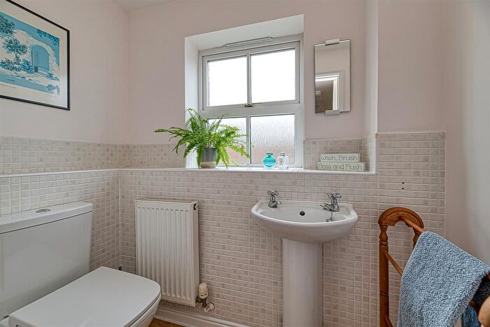 3 Bedroom End Terrace House For Sale In Ashford Drive, Appleton, Warrington, WA4