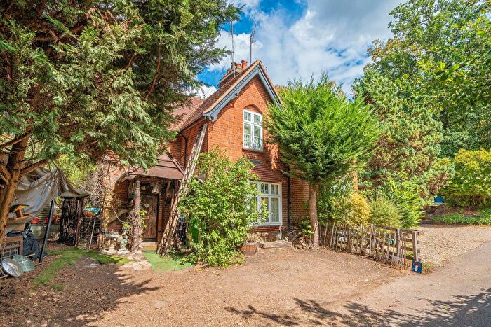2 Bedroom Property For Sale In Brooklands Road, Weybridge, KT13