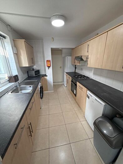 5 Bedroom Terraced House To Rent In Rhymney Street, Cardiff, CF24