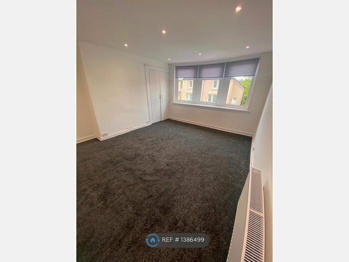 2 Bedroom Maisonette To Rent In Crags Avenue, Paisley, PA2