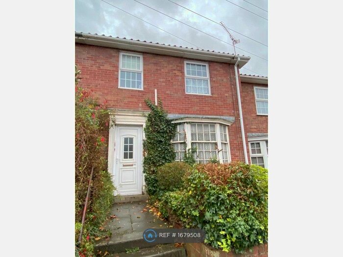 1 Bedroom Flat To Rent In Overleigh Road, Chester, CH4
