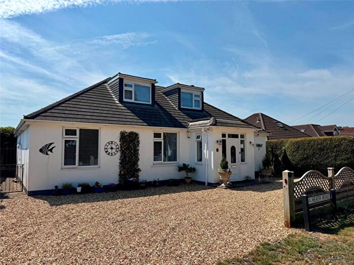 5 Bedroom Detached House For Sale In Heath Road, Hordle, Hampshire, SO41