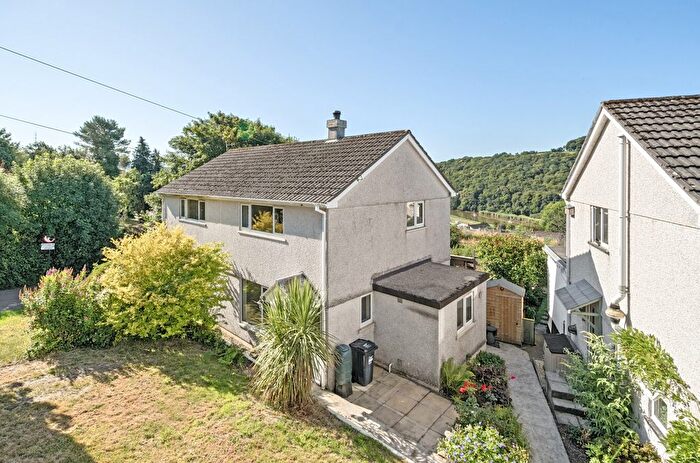 2 Bedroom Semi-Detached House For Sale In St. Andrews Close, Calstock, Cornwall, PL18