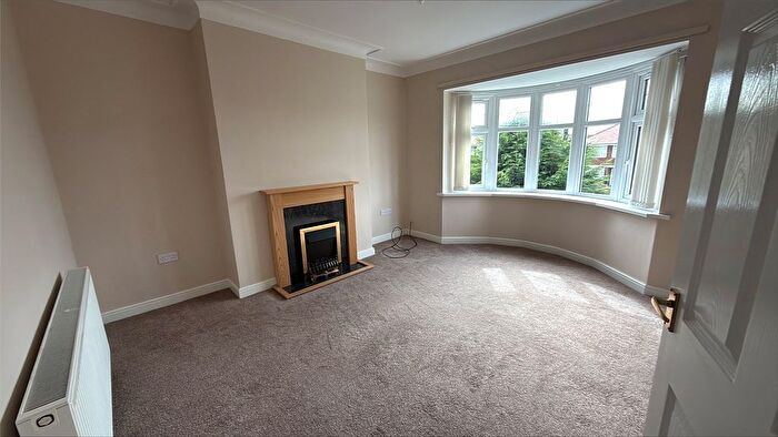 2 Bedroom Flat To Rent In Great North Road, Gosforth, Newcastle Upon Tyne, Tyne And Wear, NE3