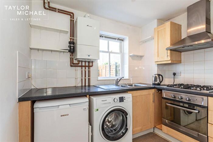 3 Bedroom Terraced House For Sale In Portland Street, North Laine, Brighton, BN1 - Photo 9