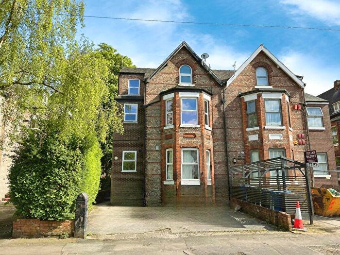 1 Bedroom Flat To Rent In Old Lansdowne Road, West Didsbury, Manchester, M20