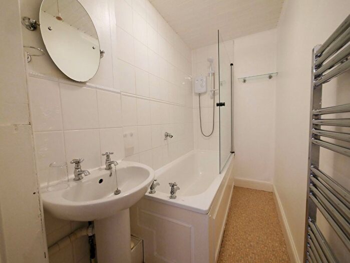 1 Bedroom Flat To Rent In Wardlaw Street, Gorgie, Edinburgh, EH11