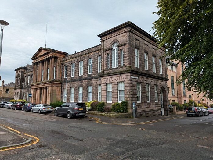 3 Bedroom Detached House To Rent In South Gray Street, Edinburgh, Midlothian, EH9