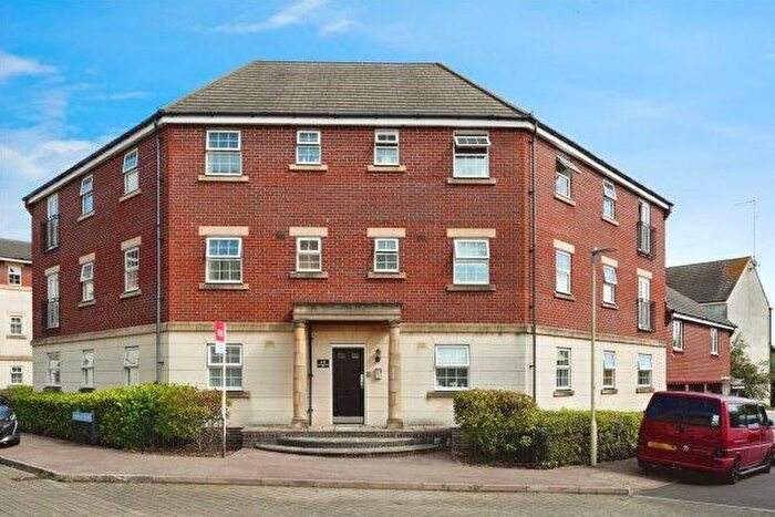 2 Bedroom Flat To Rent In Watermint Drive, Gloucester, GL4