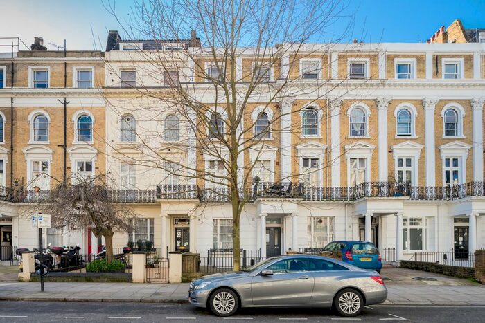 Studio To Rent In Inverness Terrace, London, W2