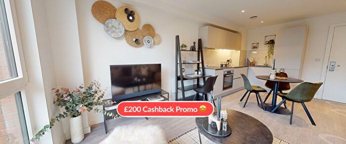 1 Bedroom Flat To Rent In Dumballs Road, Cardiff, CF10