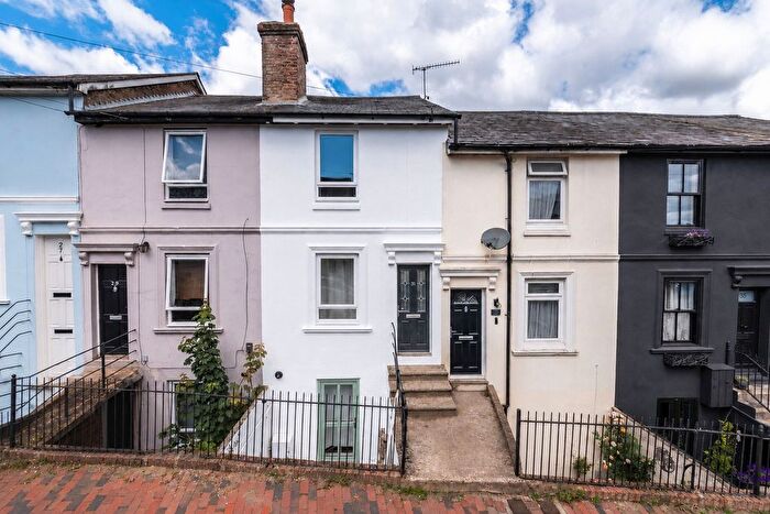 2 Bedroom Terraced House For Sale In Rochdale Road, Tunbridge Wells, TN1