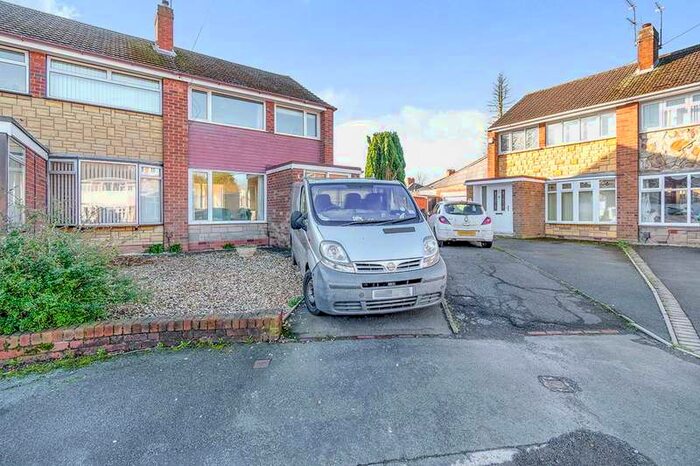 3 Bedroom Semi-Detached House To Rent In Wollaston Crescent, Wolverhampton, West Midlands, WV11