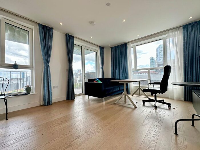 2 Bedroom Flat To Rent In Escapade Place, London, E14