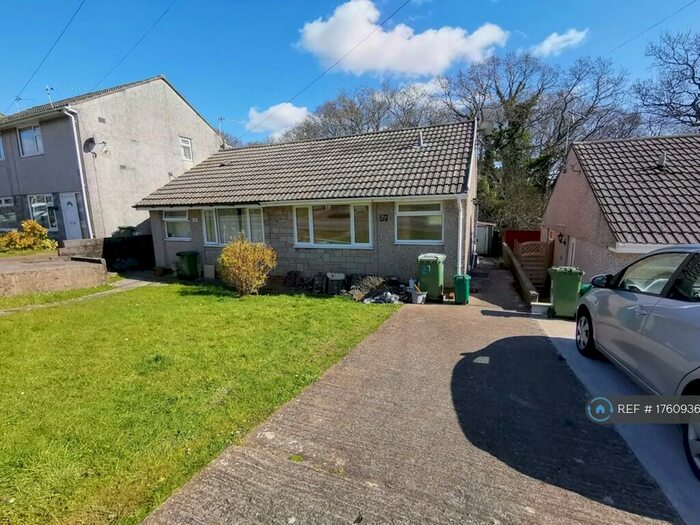 1 Bedroom Bungalow To Rent In Heol Seward, Beddau, Pontypridd, CF38