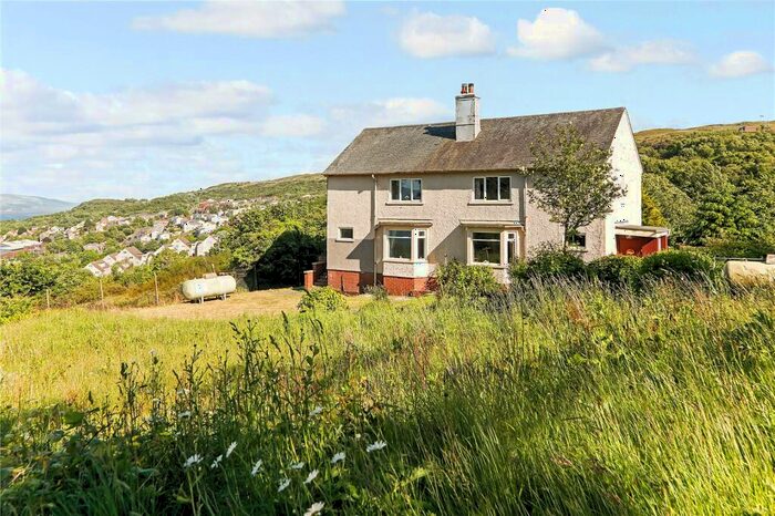 3 Bedroom Semi-Detached House For Sale In Glenbrae Road, Greenock, Inverclyde, PA15