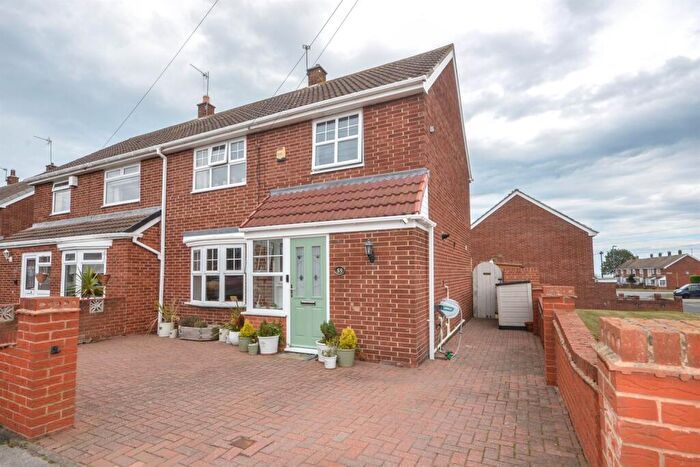 3 Bedroom Semi-Detached House For Sale In Souter View, Whitburn, SR6