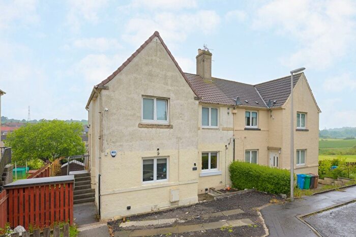 2 Bedroom Flat For Sale In Burt Street, Wellwood, KY12