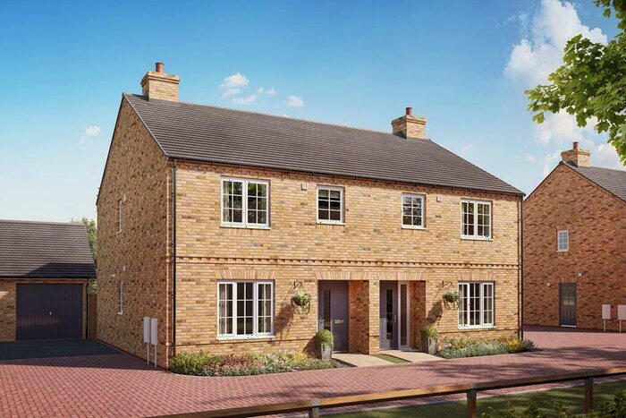 3 Bedroom Semi-Detached House For Sale In Colney Manor, Bullens Green Lane, Colney Heath, St. Albans, AL4