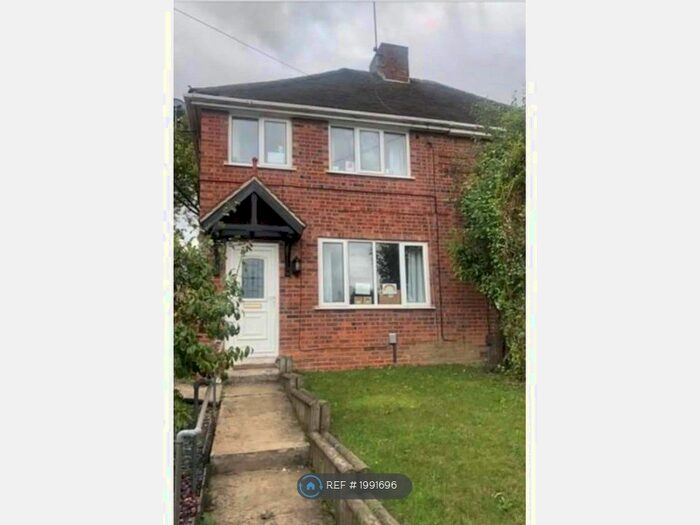 3 Bedroom Semi-Detached House To Rent In Rodway Road, Tilehurst, Reading, RG30